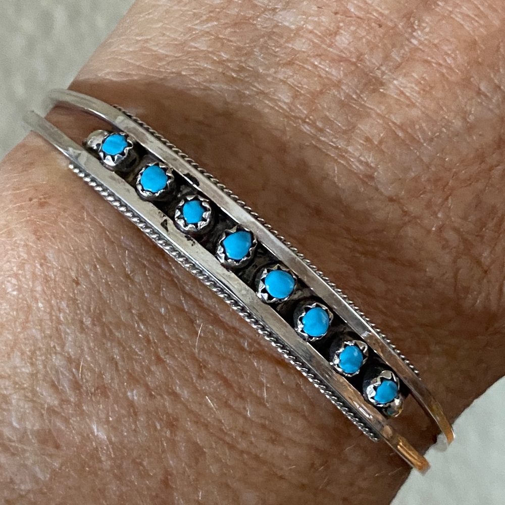 Zuni Snake Eye Signed SL Turquoise Cuff Bracelet (Size 7)